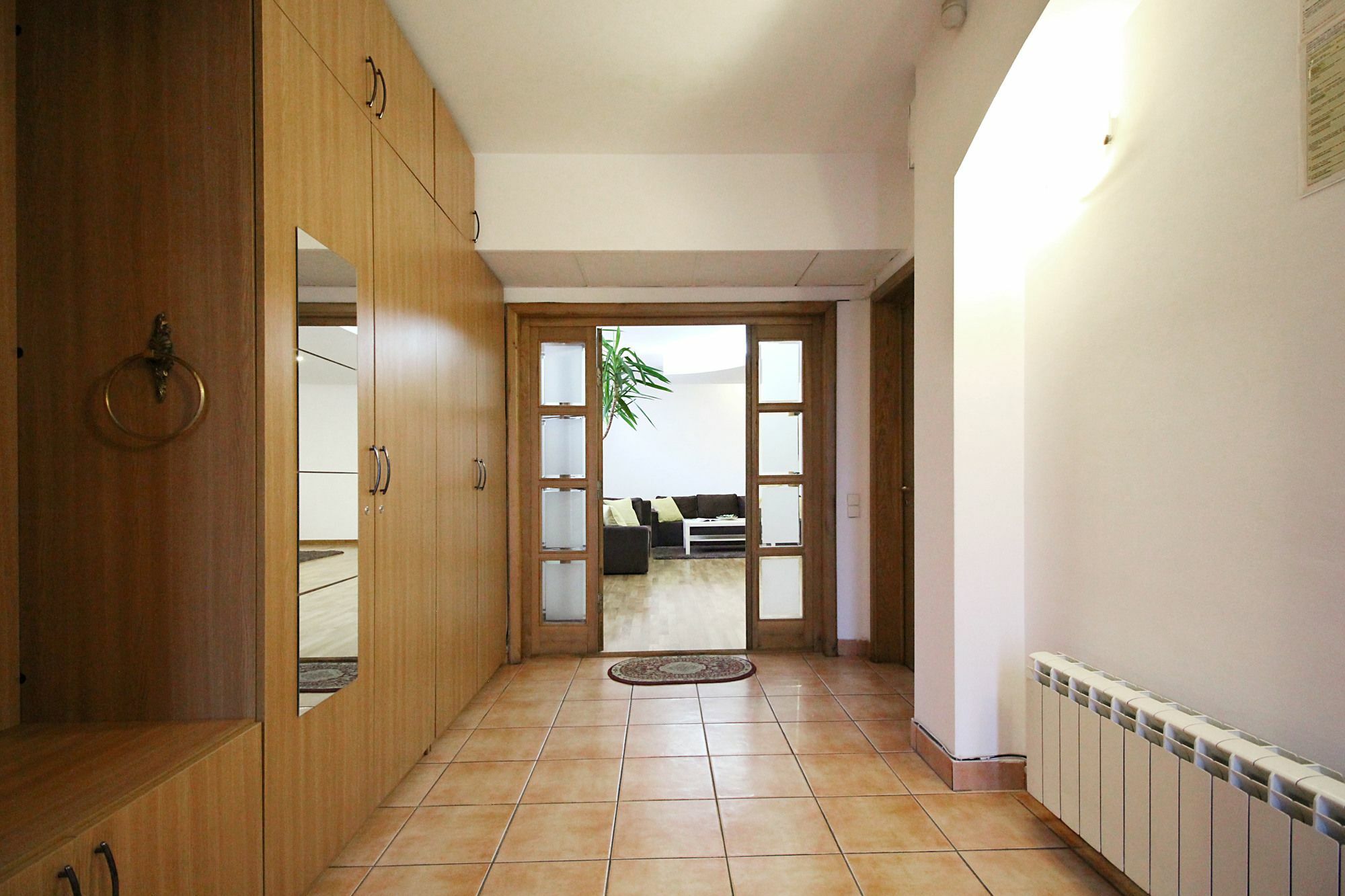 Central Villa Bukarest Exteriör bild
